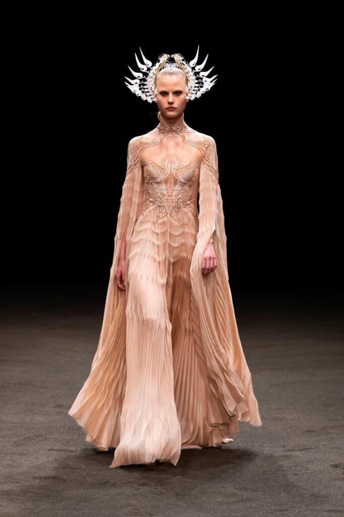 Haute Couture: défilé Iris Van Herpen