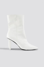 Asymmetric Heel Boots white NA-KD