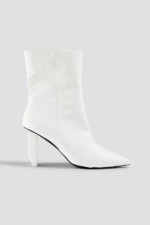 Asymmetric Heel Boots white NA-KD