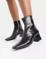 Bottines en cuir à talon mi-haut noir Mango