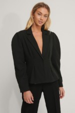 Gathered Short Blazer noir Bershka